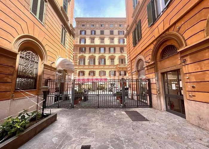 Centro San Pietro E Musei Vaticani * רומא